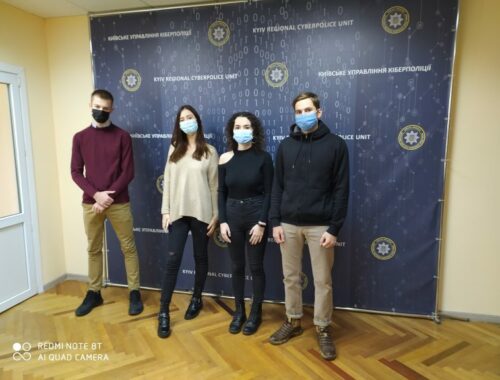 1606761626495-768x576